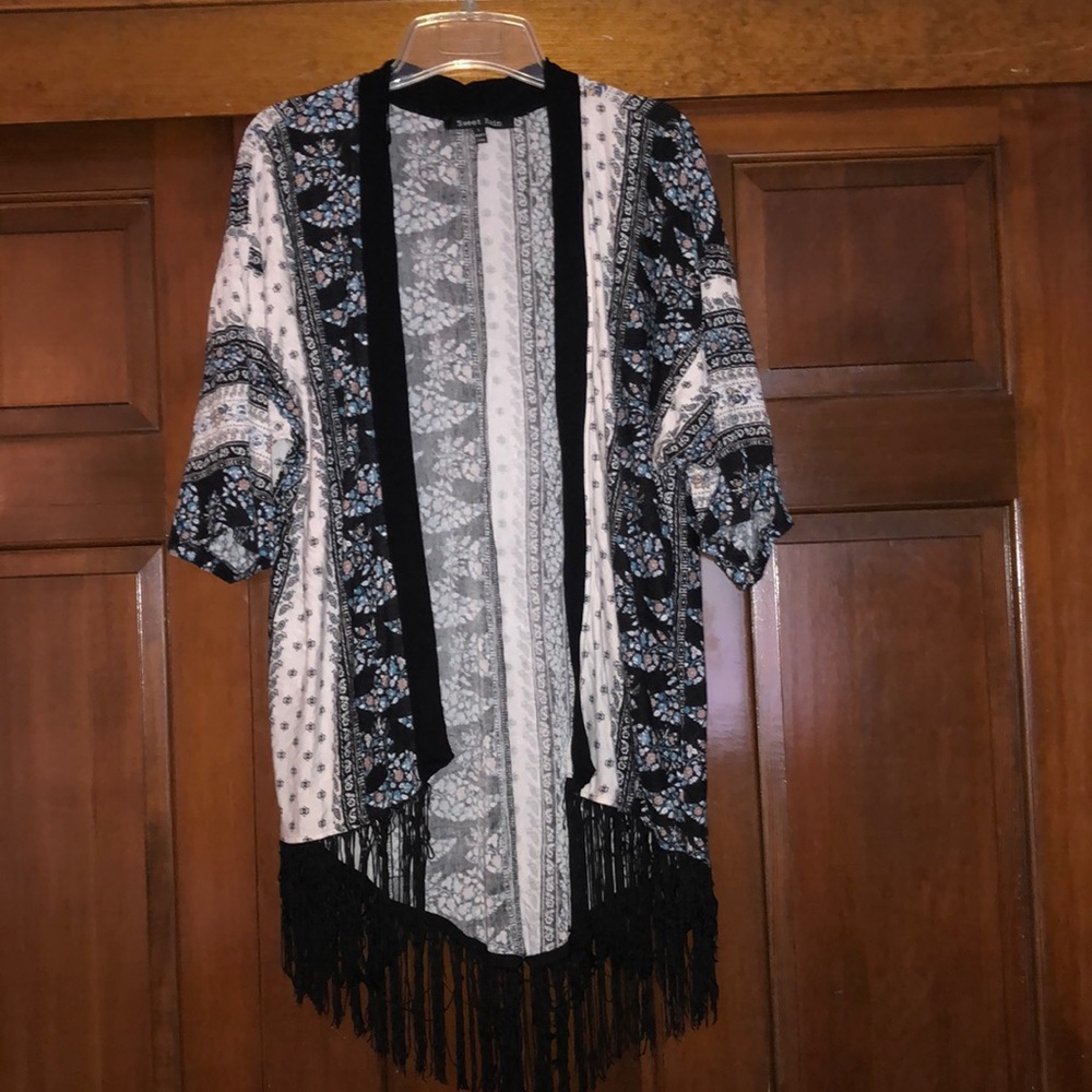 Thin colorful comfortable cardigan